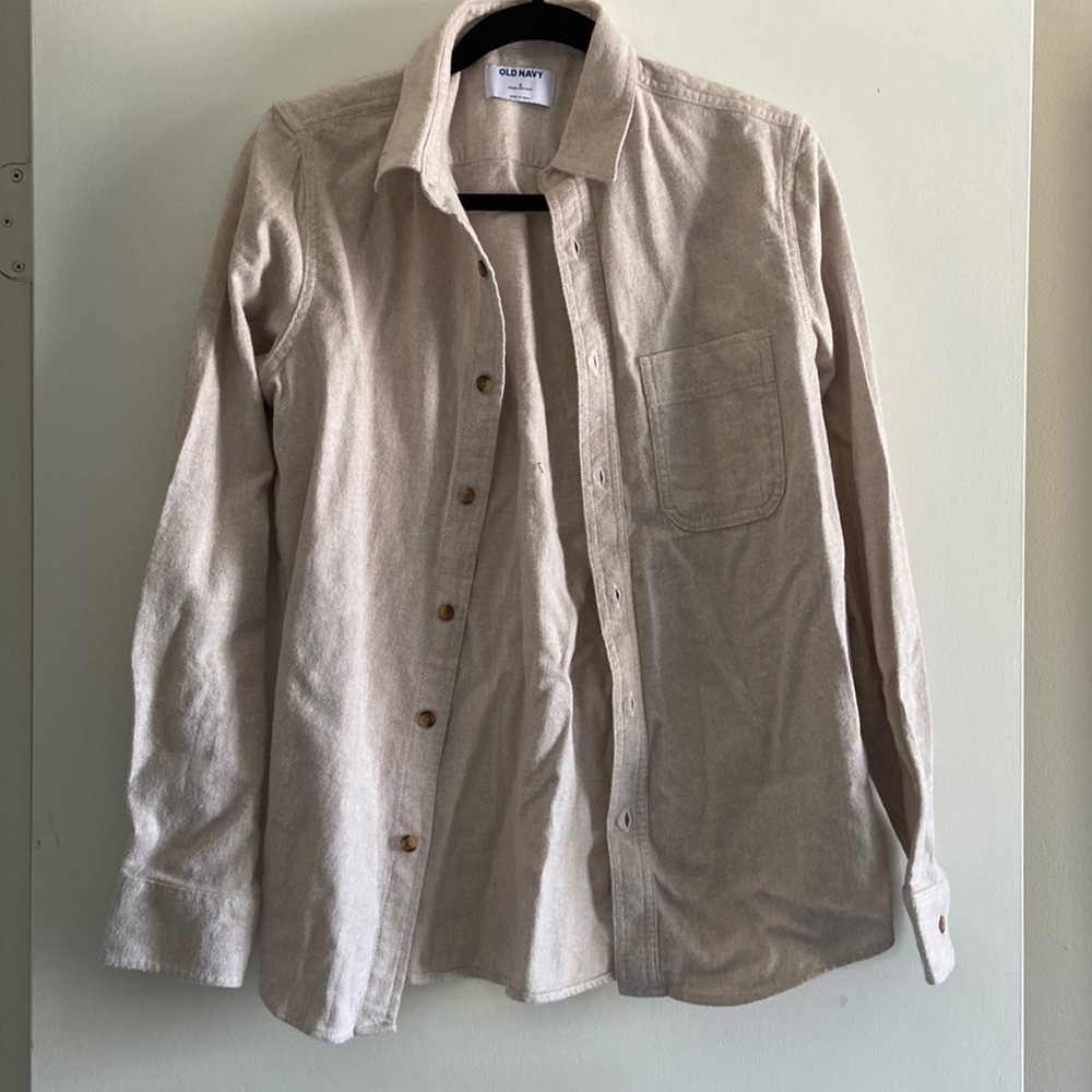 Old Navy Men Shirt. Size S.